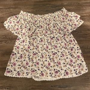 Women’s Floral Blouse from REWIND size: M